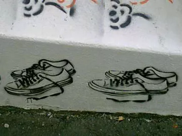 AU Black shoes