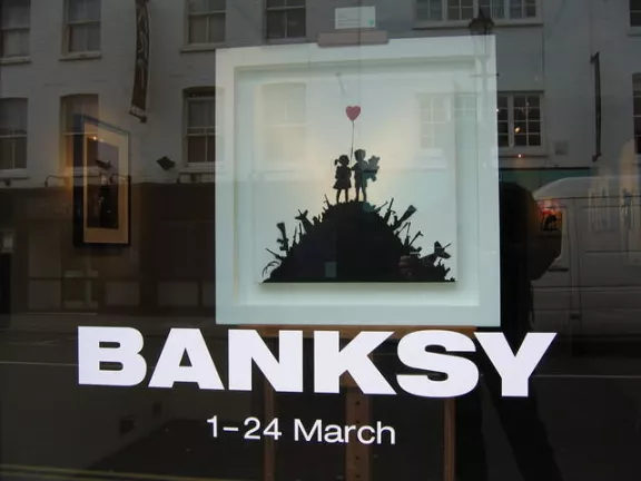 Banksy London Andipa Gallery 00
