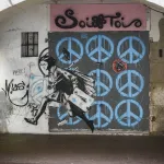FALCO Annecy FR tagging peace
