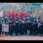 MM Protest fingers raised on shields 02