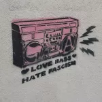 AT Vienna Circle A Love Bass