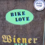 AT Vienna bike love