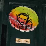 FR Paris man on lid