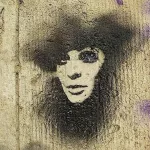 DE Berlin face in negative