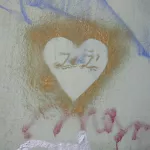 DE Berlin gold heart