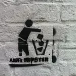 DE Lunberg Anti Hipster in trash