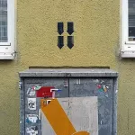 DE Munich arrows