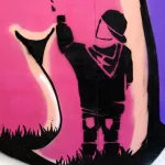 DE Hamburg spraying graffiti