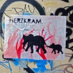 DE Hamburg Herzkram elephants paste