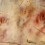 ES El Castillo Cave 37k years old hands