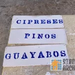MX Calvillo cemetery signs