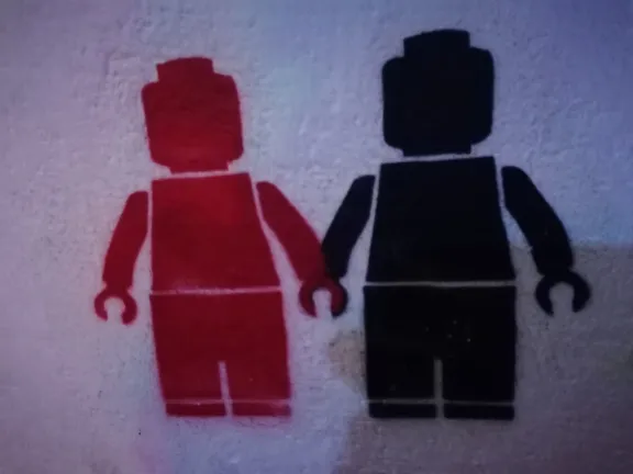 AT Vienna ANTIFA lego people ph BeneRegeof