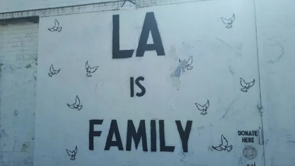 LA LA is Family ph BeneRegoef