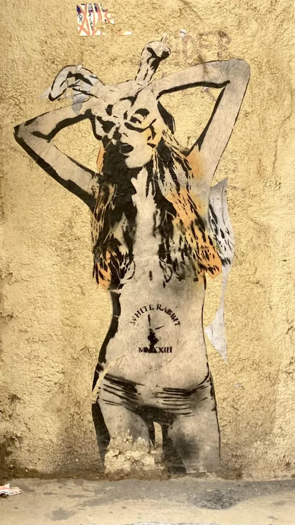 ES Barcelona White Rabbit ph cattywampus08