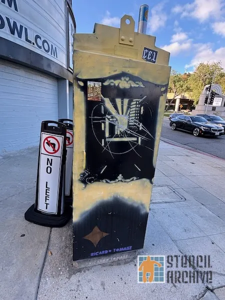 Ricardo Tomasz Hollywood utility box 04