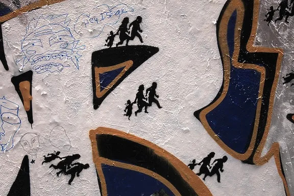 NYC Art Drew immigrant crossing ph J Rojo for BSA