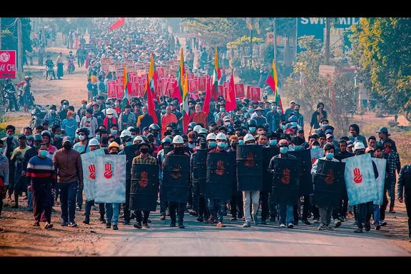 MM Protest fingers raised on shields 02
