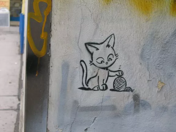 AT Vienna cat with yarn