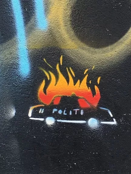 DK Copenhagen burning police car