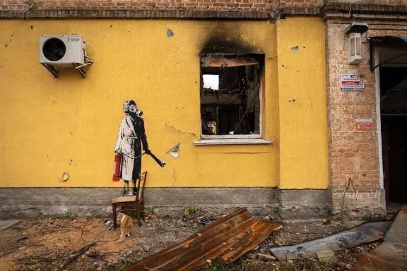 Banksy Hostomel Ukraine fighting fire