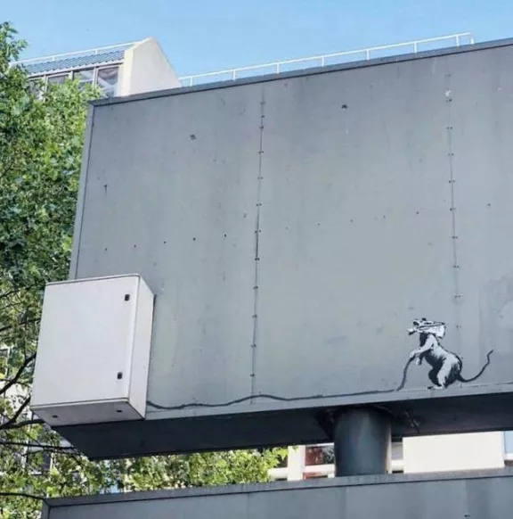 Banksy Paris 2018 masked rat
