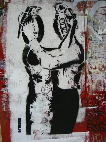 Dolk Barcelona embraced grenades