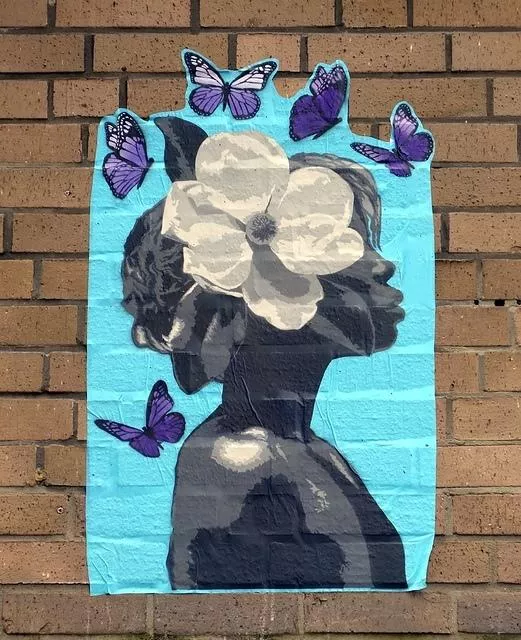 Liz Art Berlin flower and butterflies