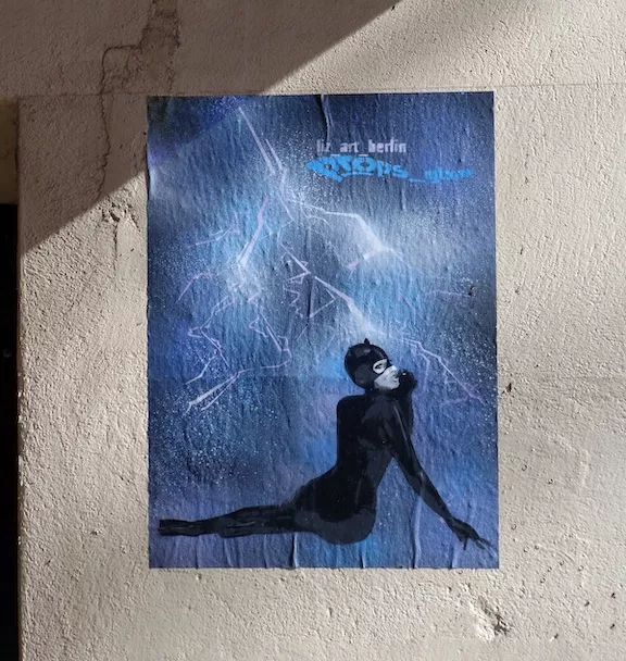 Props lightening w. Liz Art Berlin