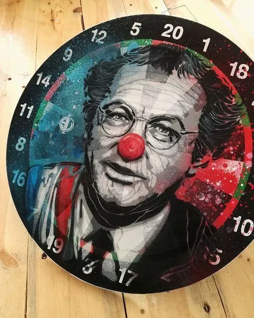 SUFYR FR dart board