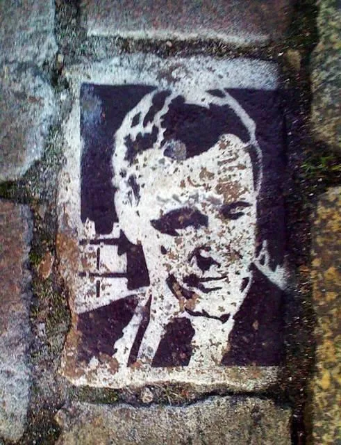 txmx_stencil_street_08_17