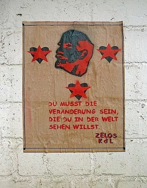 DE Hamburg Zelos Lenin paper