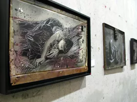 C215 Community Service_vue accrochage_2_courtesy Galerie Itinerrance