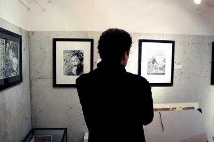 C215 Community Service_vue accrochage_4_courtesy Galerie Itinerrance