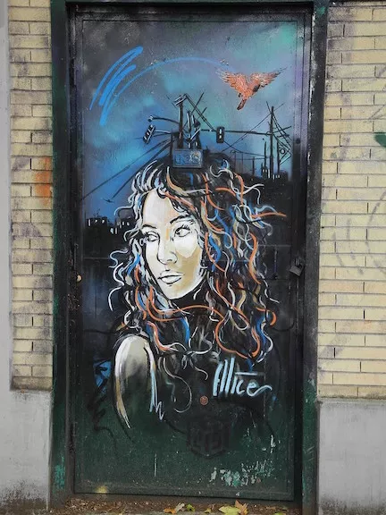 C215 with Alice photo by Peter