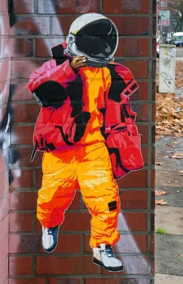 Marshal Arts fly astronaut