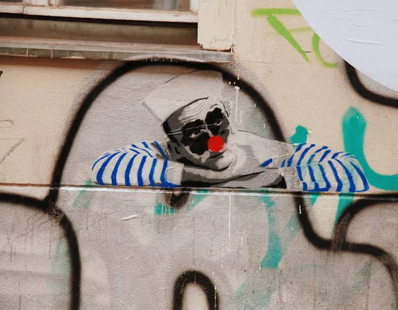 mimi the clown Berlin photo by j rojo for BSA