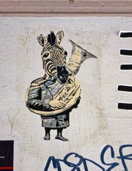 robi the dog-hamburg zebra