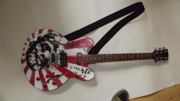 IE Sjel zombie punx