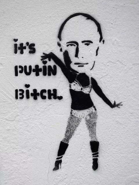 stenc putin dancing
