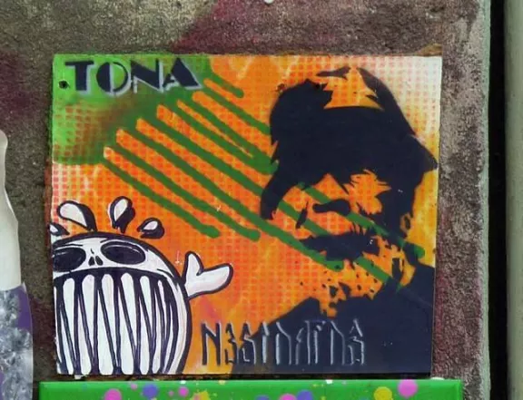 tona Hamburg nestdafoe 01
