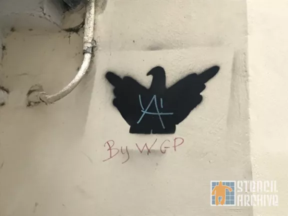 FR Paris 5th Arr. bird
