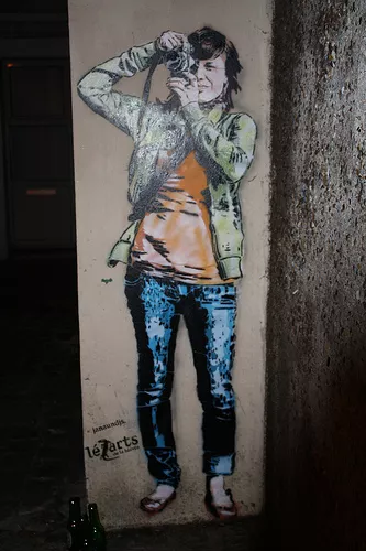 FR Paris le Arts