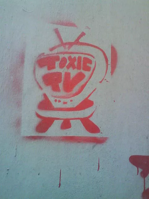 DE Duisburg Bender Toxic TV