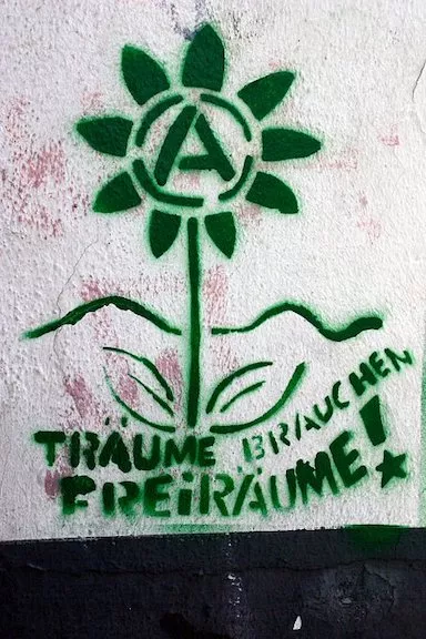 DE Berlin Circle A Dreams Need Freedom