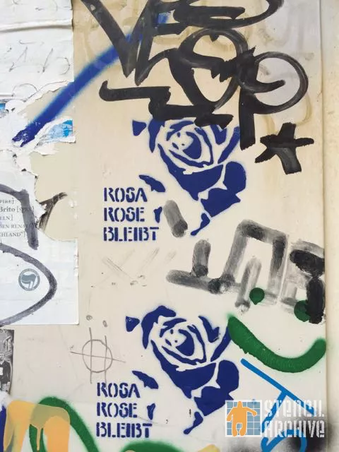 DE Berlin Rosa Rose Bleibt