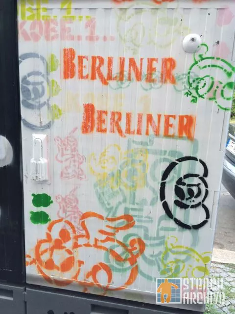 DE Berlin Utility box 02