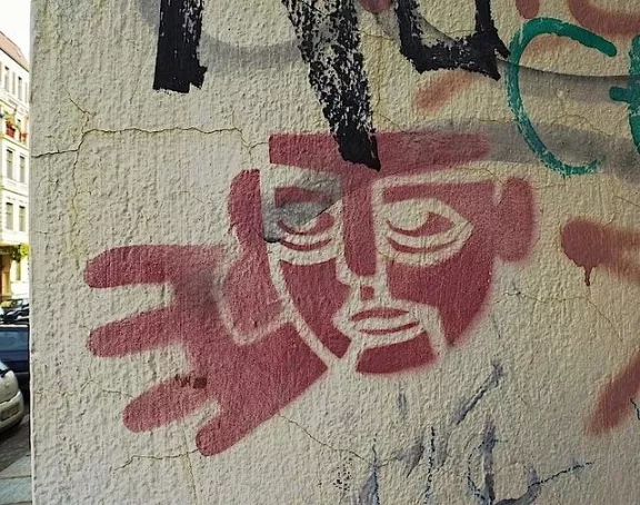 DE Berlin hand and face