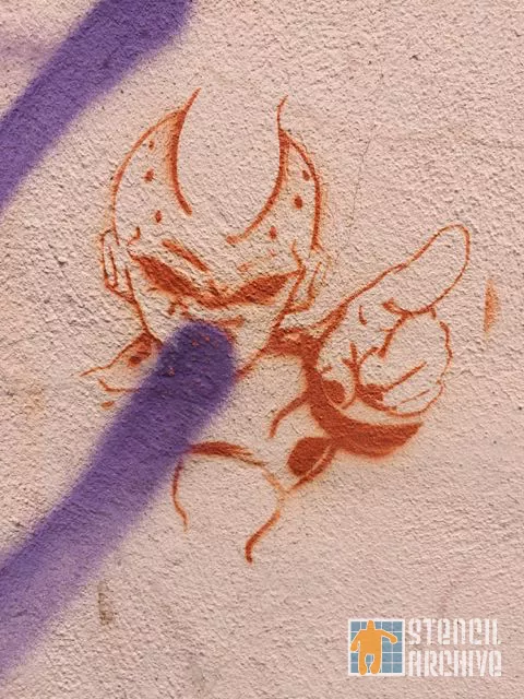 DE Berlin pointing