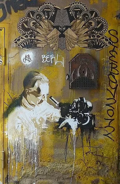 DE Berlin scientist