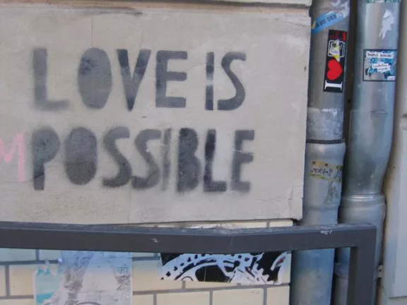 DE Berlin love is possible